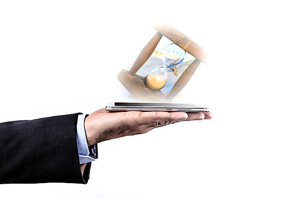 포토 JPG 해외이미지 손 남자 백그라운드 인터넷 비즈니스 통신 손가락 모바일 기술 사람 사람없음 스마트폰 핸드폰 컴퓨터 터치패드 알약 디지털 스크린 모니터 장비 터치 정보 흰색 잡기 비즈니스맨 네트워크 메시지 어플리케이션 상품 휴대용 무선전화기 전화기 스마트 전자 언론 보여주기 고립 반응 소셜 인터페이스 해외202004 해외포토 컬러 컨셉 모션 신체부위 전자제품 스마트기기 약 직장인 오브젝트 파일형식 이미지허브