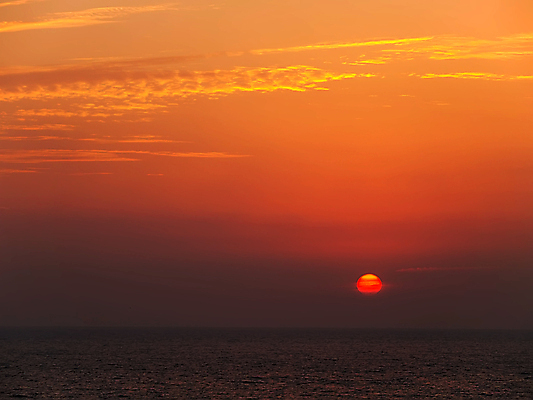 포토 JPG 해외이미지 나무 구름 실루엣 바다 여행 잎 자연 하늘 휴가 휴식 사람없음 여름 여행객 일몰 휴양지 천국 해외202004 해외포토 자연요소 식물 계절 컨셉 촬영기법 사람 노을 장소 생태계 파일형식 이미지허브