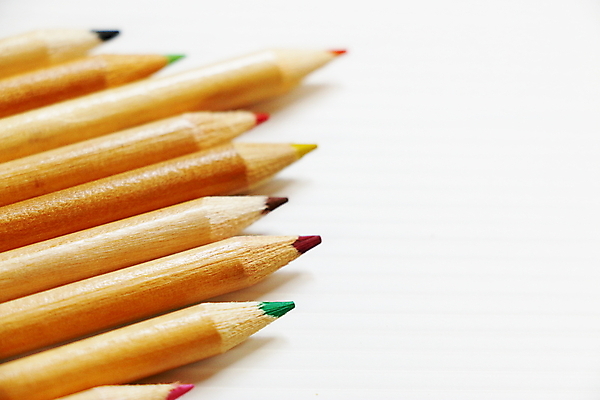 포토 JPG 해외이미지 자 사람없음 연필 메시지 신학기 크레파스 해외202004 해외포토 문구용품 학용품 필기구 파일형식 이미지허브