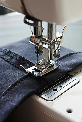 포토 JPG 해외이미지 실내 사람없음 바느질 재봉틀 재단 재단사 바늘땀 해외202004 해외포토 직업 내부 파일형식 이미지허브