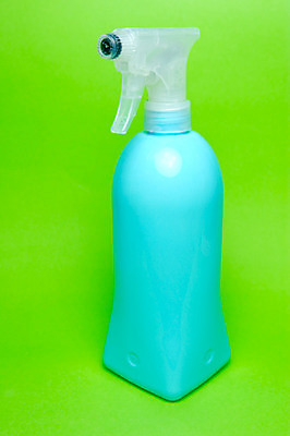 포토 JPG 해외이미지 가사 사람없음 초록색 파란색 위생 상품 컨테이너 플라스틱 청소 중개인 세제 분무기 고립 바이오 해외202004 해외포토 직업 산업 컬러 재질 파일형식 이미지허브