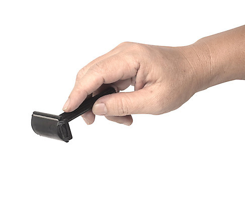 포토 JPG 해외이미지 남자 얼굴 백그라운드 아침 수염 성인 사람없음 파란색 힘 목욕 거품 기구 칼날 칼 플라스틱 자르기 날카로움 면도기 몸단장 삭제 고립 해외202004 해외포토 주간 컬러 모션 재질 사람 신체부위 위생용품 청결 파일형식 이미지허브