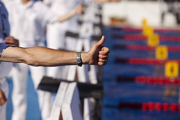 포토 JPG 해외이미지 손 컨셉 손가락 성공 아이디어 수영장 손바닥 창조 손짓 사람없음 주먹 최고 OK 심볼 사인 신호 긍정 감탄 승인 지원 해외202004 해외포토 모션 신체부위 파일형식 이미지허브
