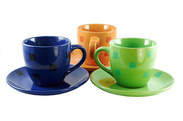 포토 JPG 해외이미지 그릇 백그라운드 사람없음 컵 컬러풀 주방 흰색 기구 도자기 차 컵받침 정사각형 광택 고립 해외202004 해외포토 도형 식기 음료 컬러 받침대 파일형식 이미지허브