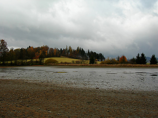 포토 JPG 해외이미지 구름 호수 밭 농업 하늘 갈대 사람없음 물 강 반사 일몰 거울 수확 가을 연못 숲 11월 밀 흐림 10월 해외202004 해외포토 자연요소 식물 계절 산업 날씨 곡류 노을 날짜 파일형식 이미지허브