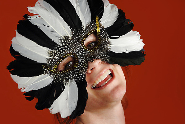 포토 JPG 해외이미지 행복 얼굴 가면 한명 미소 웃음 축제 기쁨 화려 황금 신비 속눈썹 극장 깃털 스타일 해외202004 해외포토 1 감정 컨셉 표정 사람 신체부위 눈썹 파일형식 이미지허브