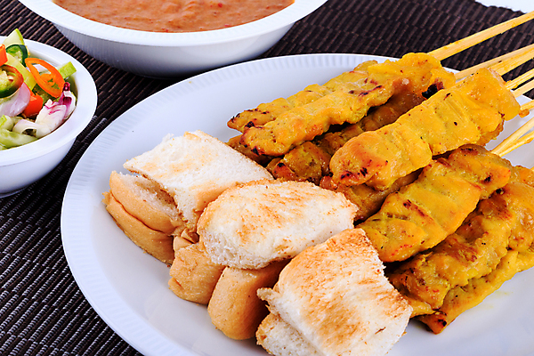 포토 JPG 해외이미지 전통 아시아 문화 음식 백그라운드 잎 태국 양파 오이 거리 건강 육류 돼지고기 요리 동양인 사람없음 식당 축제 식사 저녁식사 치킨 중국 흰색 뜨거움 막대기 꼬치 시장 달콤 맛 그릴 바비큐 굽기 매움 땅콩 고립 뷔페 인기 스타일 해외202004 해외포토 식물 나라 컬러 컨셉 채소 식재료 주방용품 인종 상점 견과류 구이 닭고기요리 파일형식 이미지허브