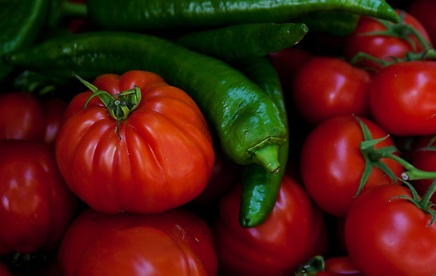 포토 JPG 해외이미지 잡화 음식 토마토 채소 사람없음 세일 신선 시장 맛 허브 페퍼로니 제의 해외202004 해외포토 식물 컨셉 소시지 파일형식 이미지허브