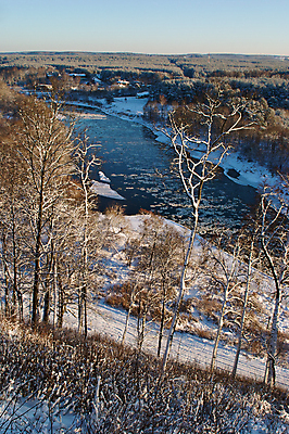 포토 JPG 해외이미지 나무 계절 겨울 곡선 자연 날씨 풍경 사람없음 야외 파란색 강 계곡 냉동 얼음 침묵 궁전 추위 흰색 나뭇가지 숲 북극 서리 리투아니아 해외202004 해외포토 자연요소 식물 유럽 선 컬러 고건축 소리 극지방 생태계 파일형식 이미지허브