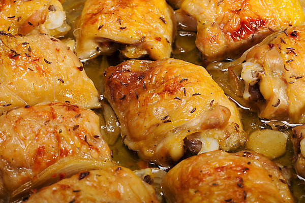 포토 JPG 해외이미지 접시 음식 채소 오렌지 부분 탁자 양파 뼈 파슬리 마늘 육류 요리 씨앗 사람없음 초록색 빛 갈색 노란색 식당 식사 저녁식사 치킨 당근 튀김 신선 가슴 굽기 만취 올리브 향 후추 점심식사 단백질 해외202004 해외포토 식물 식기 열매 컬러 가구 과일 식재료 뿌리채소 신체부위 상점 구이 향신료 닭고기요리 술취함 영양소 파일형식 이미지허브