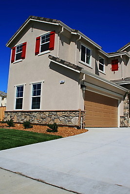 포토 JPG 해외이미지 나무 식물 라이프스타일 외관 꽃 길 건축양식 창문 유리 하늘 부동산 벽돌 새로움 주택 사람없음 건물 목재 초록색 파란색 문 우주 귀여움 정원 도시 재산 오솔길 사인 리빙 대출 교외 진짜 해외202004 해외포토 건축물 건축 컬러 컨셉 재료 재질 생활 금융 파일형식 이미지허브