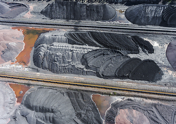 포토 JPG 해외이미지 산업 지구 모래 자연 표면 풍경 사람없음 갈색 환경 기계 흙 바위 침대 작업 오픈 자르기 굴착기 날것 먼지 점토 지역 자원 폴란드 배수구 찌그러짐 드론 로딩 벌목 석탄 착취 추출 커터 해외202004 해외포토 유럽 컬러 가구 컨셉 모션 돌_바위 중장비 생태계 파일형식 이미지허브