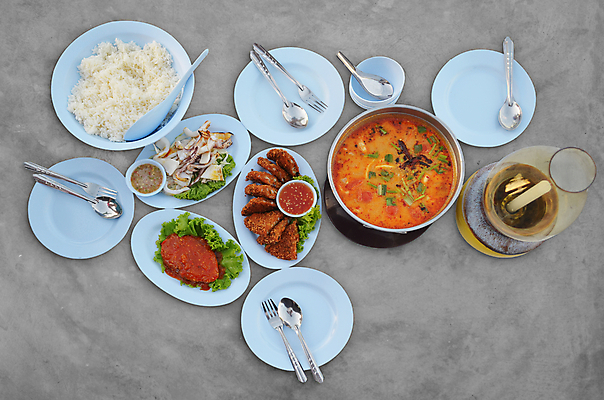 포토 JPG 해외이미지 접시 음식 포크 서브 건강 요리 사람없음 식당 식사 저녁식사 튀김 램프 신선 시장 맛 먹기 속도 오징어 매움 점심식사 이국적 해외202004 해외포토 식기 컨셉 모션 조명 연체동물 상점 수중동물 파일형식 이미지허브