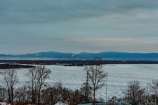 포토 JPG 해외이미지 식물 계절 문화 여행 백그라운드 겨울 건축양식 자연 아침 거리 파노라마 풍경 사람없음 야외 건물 물 파란색 울타리 강 도시풍경 일출 환경 냉동 얼음 새벽 산책로 추위 도시 재산 서리 러시아 화창 해외202004 해외포토 주간 자연요소 건축물 건축 유럽 길 컬러 날씨 촬영기법 금융 담장 노을 생태계 파일형식 이미지허브