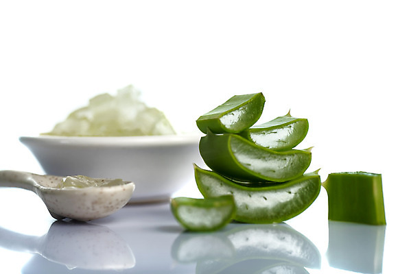 포토 JPG 해외이미지 식물 음식 조각 백그라운드 잎 재료 근접촬영 사람없음 초록색 뷰티 쌓기 숟가락 슬라이스 알로에 알로에베라 해외202004 해외포토 뷰포인트 컬러 모션 수저 파일형식 이미지허브