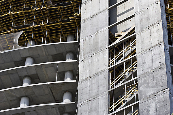 포토 JPG 해외이미지 사람없음 건물 기구 공구 도시 도심 땅 삽 시멘트 타운 발판 콘크리트 해외202004 해외포토 건축물 도구 파일형식 이미지허브