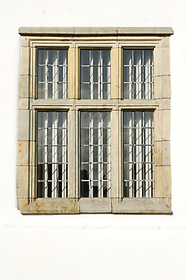 포토 JPG 해외이미지 벽 건축양식 창문 유리 프레임 사람없음 수확 골동품 바위 흰색 역사 사암 목각 솜씨 옛날 해외202004 해외포토 건축 컬러 농업 재질 돌_바위 파일형식 이미지허브