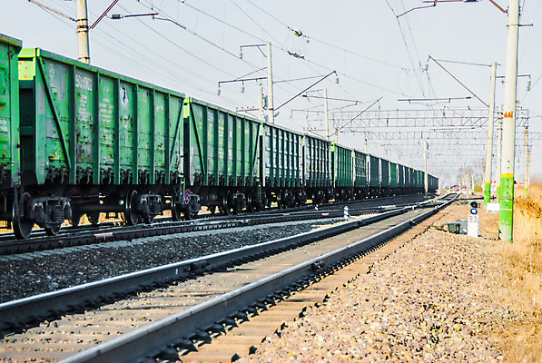 포토 JPG 해외이미지 산업 교통시설 외벽 사람없음 야외 금속 화물 역 컨테이너 교차로 연료 유조선 줄서기 철강 해외202004 해외포토 길 벽 교통 모션 재질 운송업 시설 파일형식 이미지허브