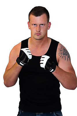 포토 JPG 해외이미지 백인 1 응시 남자 유럽 스포츠 장갑 신체 근육 갈색머리 건강 한명 사람 성인 상자 운동 힘 주먹 권투 흰색 탱크톱 연습 준비 싸움 근육질 고립 스트라이크 해외202004 해외포토 서양인 헤어스타일 시선 잡화 나라 컬러 상의 모션 격투기 몸매 파일형식 이미지허브