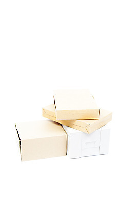 포토 JPG 해외이미지 모양 종이 백그라운드 비즈니스 포장 교통시설 선물 사람없음 상자 갈색 상점 공백 재활용 흰색 신용카드 상품 나무상자 컨테이너 창고 오브젝트 정사각형 팩 패키지 수납 질서 판지 고립 골절 넘어짐 취급주의 포장소품 해외202004 해외포토 도형 산업 컬러 교통 의학 모션 경고 금융 화장품 예절 시설 친환경 포장재료 파일형식 이미지허브