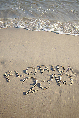 포토 JPG 해외이미지 캐릭터 모래 백그라운드 텍스트 자연 휴가 사람없음 야외 물 여름 컬러풀 갈색 메시지 질감 초대 필기체 카피스페이스 해외202004 해외포토 자연요소 문자 계절 컬러 공백 생태계 파일형식 이미지허브