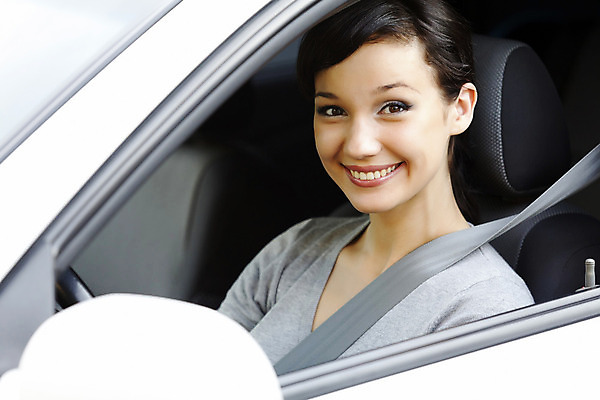 포토 JPG 해외이미지 백인 라이프스타일 응시 여자 행복 도로 여행 의자 비즈니스 교통시설 자동차 새로움 실내 한명 미소 사람 앉기 성인 세일 운전 벨트 흰색 바퀴 운전사 구매 주인 보험 GPS 고용 렌탈 임대 자동 해외202004 해외포토 서양인 직업 1 시선 잡화 감정 길 육상교통 컬러 가구 교통 컨셉 모션 표정 내부 생활 경제 쇼핑 구직 시설 채용 파일형식 이미지허브