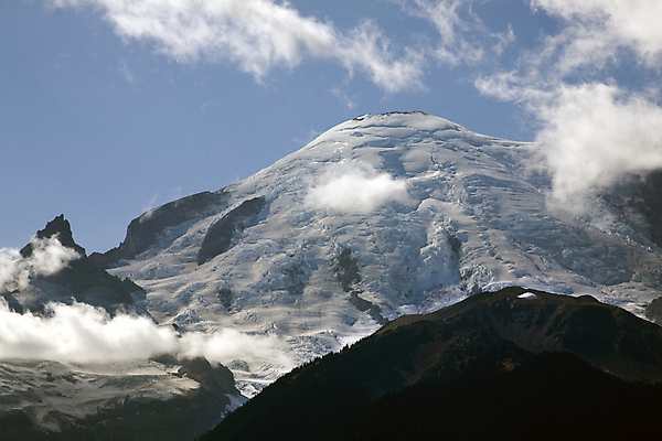 포토 JPG 해외이미지 나무 구름 공원 여행 자연 하늘 휴가 산 풍경 사람없음 야외 여름 파란색 여행객 맑음 얼음 미국 폭포 캠핑 하이킹 추위 흰색 정상 숲 고도 빙하 화산 상록수 워싱턴 전국 절정 해외202004 해외포토 자연요소 식물 계절 공공시설 컬러 북아메리카 레저 날씨 사람 생태계 파일형식 이미지허브