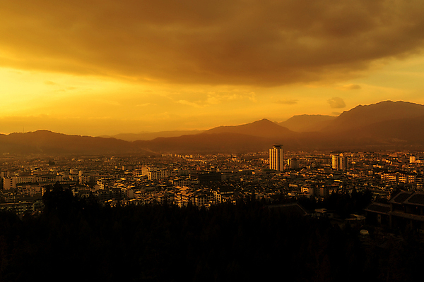 포토 JPG 해외이미지 구름 여행 하늘 산 풍경 사람없음 관광지 도시풍경 중국 고요 내추럴 해외202004 해외포토 자연요소 아시아 도시 파일형식 이미지허브