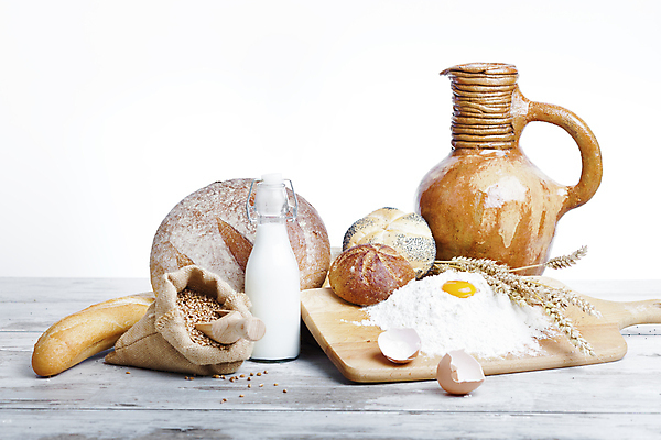 포토 JPG 해외이미지 음식 빵 조각 주방용품 건강 옥수수 요리 사람없음 목재 농작물 계란 검은색 이탈리아 빵집 우유 수확 시골 신선 원형 실 아침식사 바게트 상품 자르기 밀 굽기 슬라이스 보리 밀가루 섬유 꿀 스파이크 덩어리 내추럴 프랑스어 구성 작살 페스츄리 호밀 귀리 해외202004 해외포토 도형 나무 문자 유럽 컬러 생활용품 농업 재료 모션 유제품 곡류 상점 알 식사 직물 가루 구이 파일형식 이미지허브