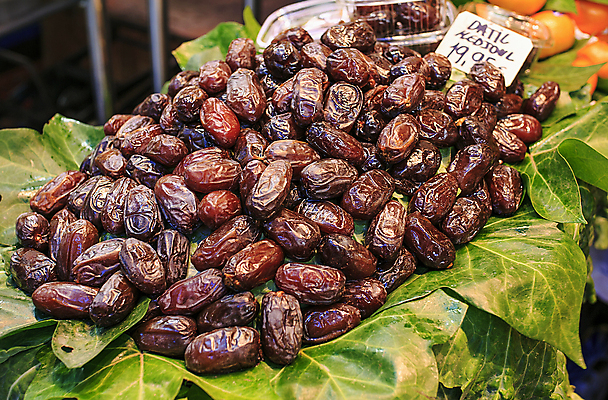 포토 JPG 해외이미지 식물 디자인 음식 백그라운드 다이어트 과일 재료 자연 디저트 건조 건강 손바닥 사람없음 빛 갈색 식사 흰색 시장 닫기 달콤 유기농 질감 대추 무화과 내추럴 건포도 고립 블러 채식주의자 효과 해외202004 해외포토 손 웰빙 컬러 모션 포도 맛 생태계 채식 건과일 파일형식 이미지허브