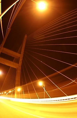 포토 JPG 도로 길 백그라운드 야경 가로등 사람없음 야외 빛 도시 고속도로 서해대교 서해안 가교 국내포토 건축물 공공시설 교통시설 다리_건축물 야간 파일형식 풍경_경치