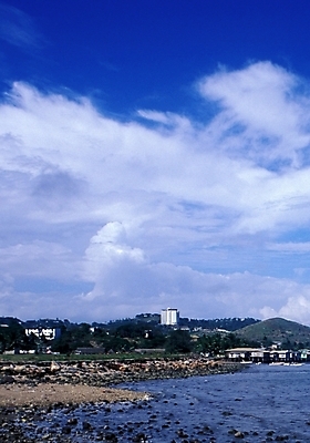 포토 JPG 주간 구름 해외풍경 해외 바다 여행 자연 하늘 풍경 사람없음 야외 휴양지 파푸아뉴기니 뉴기니 국내포토 자연요소 장소 오세아니아 생태계 파일형식