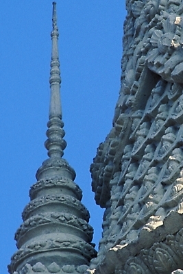 포토 JPG 주간 건축물 건축 조각 여행 유적 사람없음 야외 관광지 조각상 탑 동남아시아 사찰 사원 작품 부조 조각_조소 국내포토 자연요소 전통 아시아 비즈니스 종교건축 미술 조형물 조소 파일형식