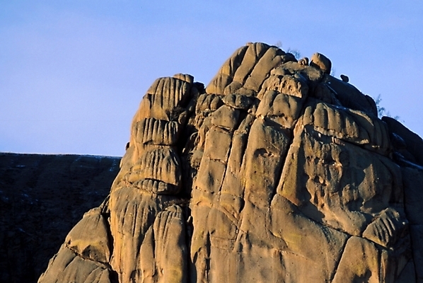 포토 JPG 주간 해외풍경 해외 자연 바위산 산 풍경 사람없음 야외 절벽 돌_바위 바위 몽골 기암괴석 기암절벽 국내포토 자연요소 아시아 바위_돌 돌산 생태계 파일형식