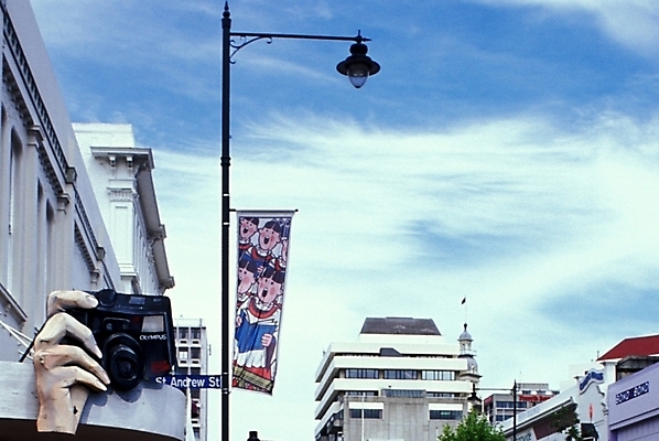 포토 JPG 주간 구름 해외풍경 해외 건축물 건축 외국문화 해외여행 여행 자연 하늘 간판 풍경 사람없음 야외 건물 도시 오세아니아 뉴질랜드 올림푸스 국내포토 자연요소 나라 문화 생태계 파일형식
