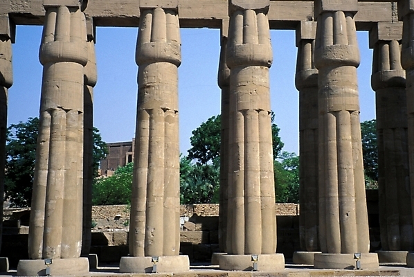 포토 JPG 주간 해외풍경 시설물 건축물 건축 유럽 외국문화 여행 고건축 유적 해외건축 아프리카 유럽건축 유물 신전 이집트 사람없음 야외 관광지 문화재 기둥 룩소르 룩소르신전 국내포토 자연요소 전통 해외 나라 문화 서양건축 풍경 파일형식