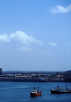 포토 JPG 주간 구름 해외풍경 산업 바다 외국문화 교통 수상교통 아프리카 자연 하늘 어업 풍경 사람없음 야외 어선 탄자니아 선박 국내포토 자연요소 해외 나라 문화 교통수단 배_교통 생태계 파일형식