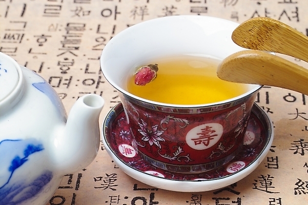 포토 JPG 한국전통 웰빙 음료 음식 사람없음 도자기 차 전통차 찻잔 다기 다도 찻주전자 장미차 국내포토 전통 주전자 잔 한국 차_음료 예절 꽃차 파일형식