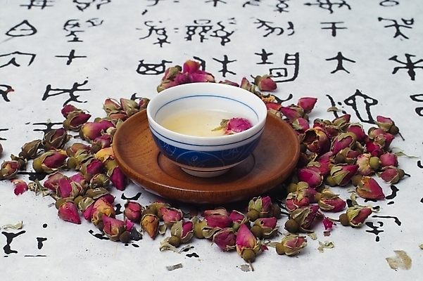 포토 JPG 한국전통 웰빙 꽃잎 음료 음식 사람없음 장미 차 찻잔 다기 장미차 국내포토 전통 꽃 잔 한국 다도 꽃차 파일형식