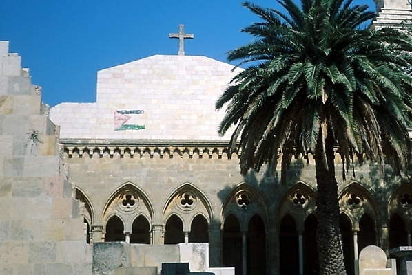 포토 JPG 주간 나무 식물 해외풍경 해외 건축물 건축 기독교 종교 외국문화 여행 십자가 중동 종교건축 자연 풍경 사람없음 야외 건물 야자수 교회 이스라엘 국내포토 자연요소 나라 문화 생태계 서아시아 파일형식