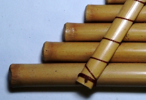 포토 JPG 악기 음악 실내 관악기 사람없음 대나무 팬플루트 국내포토 나무 문화예술 내부 파일형식