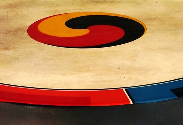 포토 JPG 한국문화 한국전통 전통 문양 예술 악기 음악 타악기 한국 국악기 사람없음 전통문양 문화재 북 단청 태극 승무북 국내포토 동양문화 아시아 문화예술 국악 파일형식