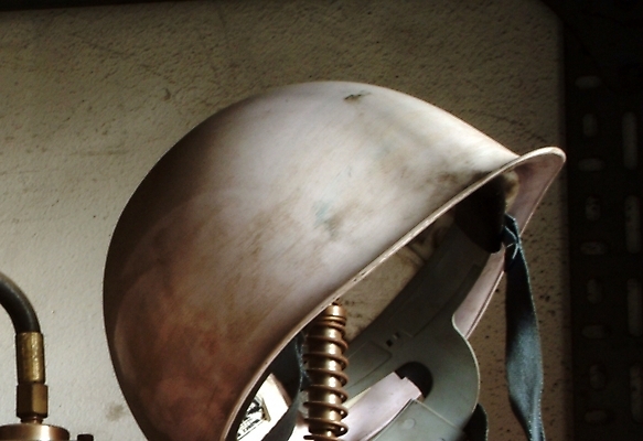 포토 JPG 모자 잡화 사람없음 철 오브젝트 철모 군장비 국내포토 장비 보호장비 파일형식