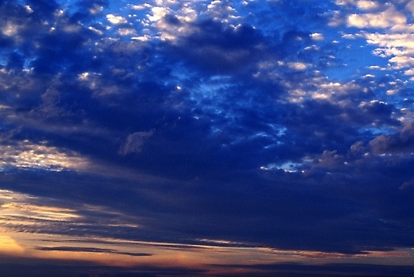 포토 JPG 주간 구름 백그라운드 자연 하늘 풍경 사람없음 야외 국내포토 자연요소 생태계 파일형식