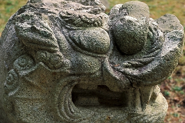 포토 JPG 주간 한국문화 한국전통 시설물 건축 조각 고건축 한국건축 석조 사람없음 야외 조각상 동양건축 용 작품 석상 돌조각 조각_조소 국내포토 자연요소 동양문화 전통 건축물 한국 미술 조형물 돌_바위 조소 파일형식 동양