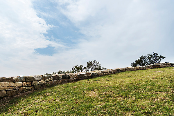 포토 JPG 주간 나무 구름 여행 하늘 잔디 초원 사람없음 야외 국내여행 돌길 파사성 국내포토 여주시 자연요소 식물 길 성 경기도 파일형식 여주_지역