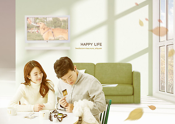 PSD 편집이미지 부부 응시 여자 남자 가족 미소 사람 앉기 상반신 성인 두명 30대 소파 카메라 모니터 화목 한국인 머그컵 가을 가족라이프 강아지 반려 성인만 이미지편집 라이프스타일 커플 시선 계절 컨셉 의자 관계 모션 표정 동양인 컵 장년 전자제품 반려동물 컴퓨터 개 파일형식