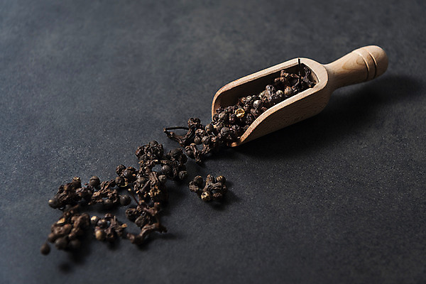 포토 JPG 스튜디오촬영 열매 검은배경 실내 누끼 사람없음 건강식품 건강식 웰빙음식 스쿱 헛개나무 슈퍼푸드 헛개나무열매 국내포토 식물 웰빙 음식 백그라운드 건강 내부 검은색 한약재 파일형식