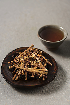 포토 JPG 스튜디오촬영 실내 누끼 사람없음 아웃포커스 차 찻잔 건강식품 건강식 웰빙음식 나무그릇 슈퍼푸드 해죽순 국내포토 그릇 웰빙 음료 음식 잔 촬영기법 건강 내부 목재 파일형식