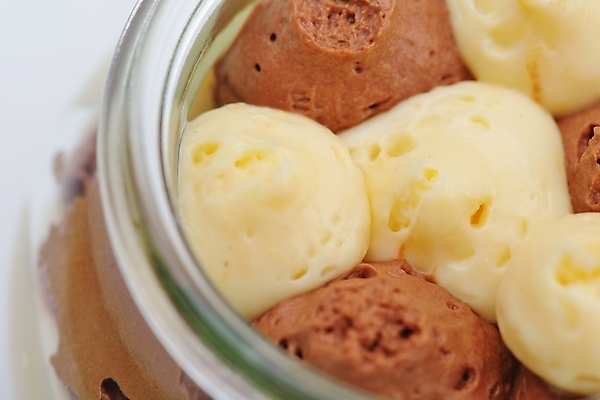 포토 JPG 해외이미지 실내 근접촬영 사람없음 푸딩 해외202004 해외포토 뷰포인트 디저트 내부 파일형식 이미지허브